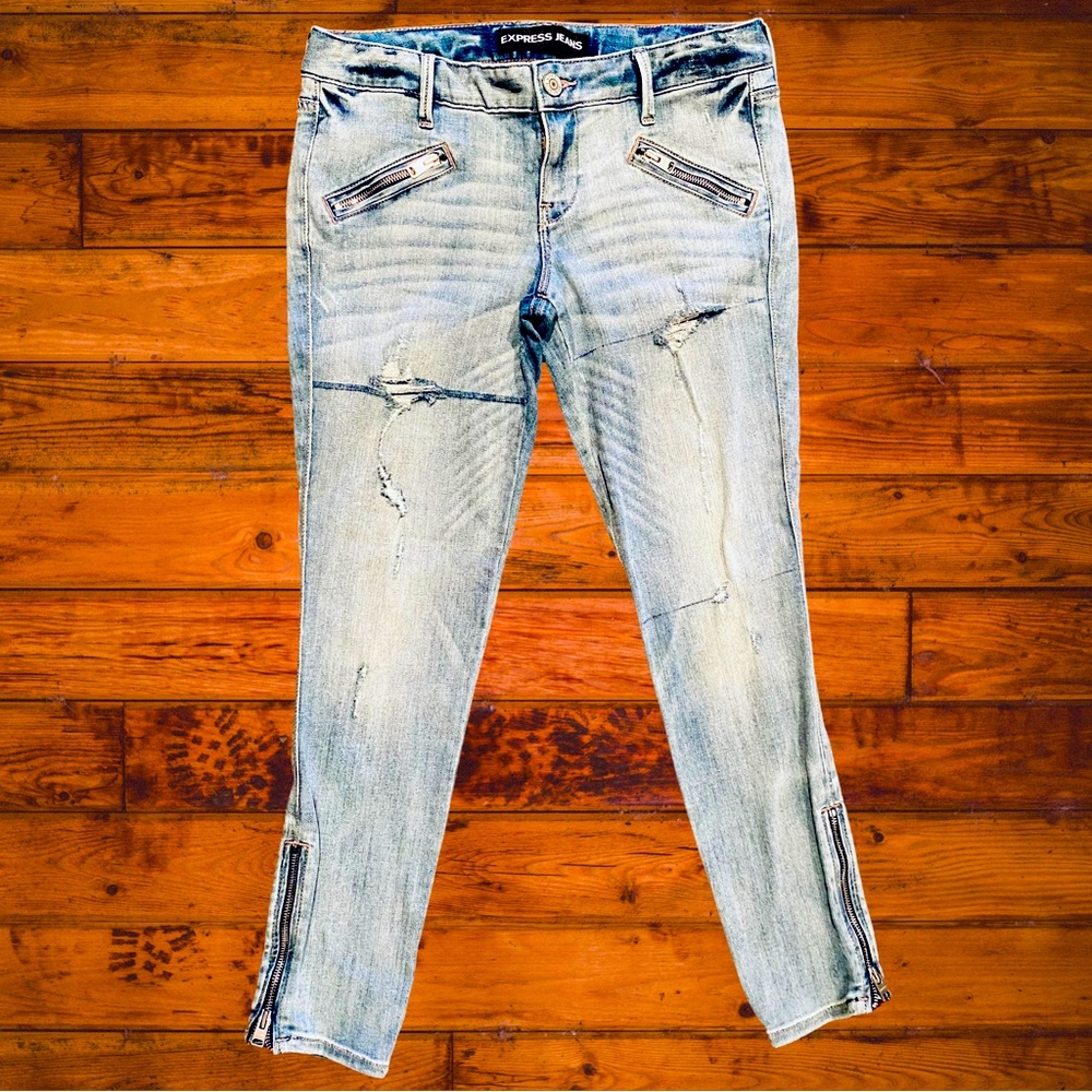 Express Distressed Low Rise Ankle Legging Jeans | 8R